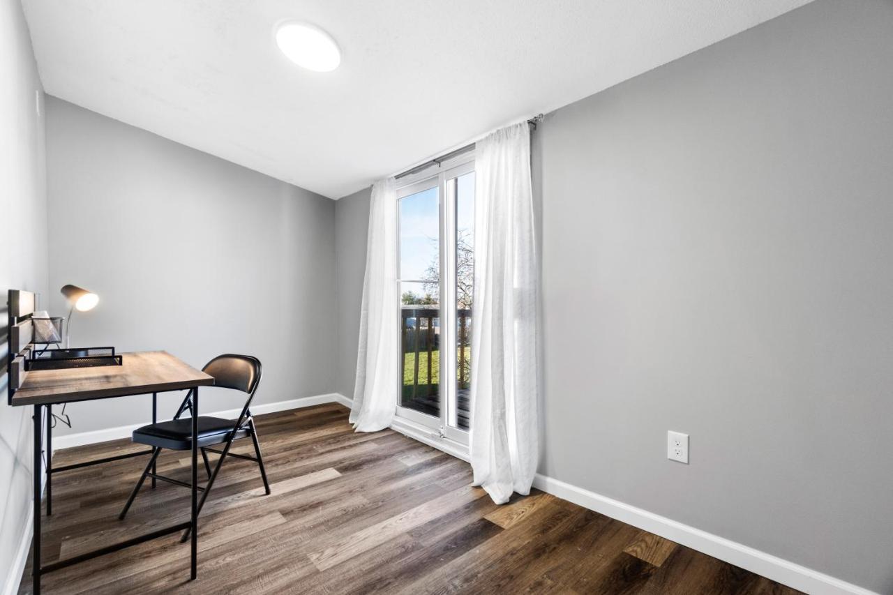 Lovely 3 Bedroom Colonial Home Μιντλτάουν Εξωτερικό φωτογραφία